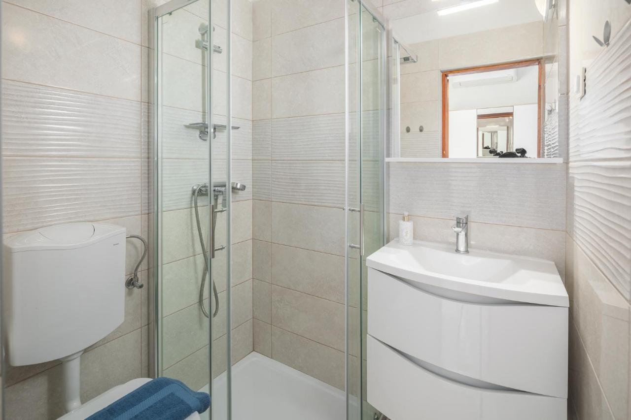 Apartment Kazalac Green Oasis Пореч Экстерьер фото